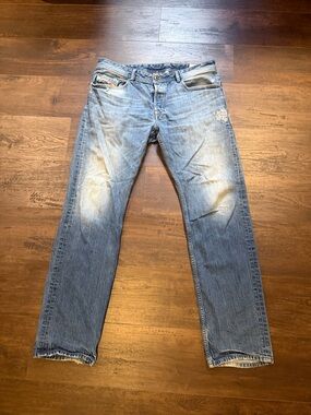 Diesel Men's Faded Blue Straight-Leg Jeans